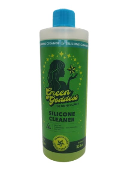 Green Goddess Silicone Cleaner - 12oz bottle designed for cleaning silicone pipes, featuring a blue cap and eco-friendly formula for efficient, safe maintenance.